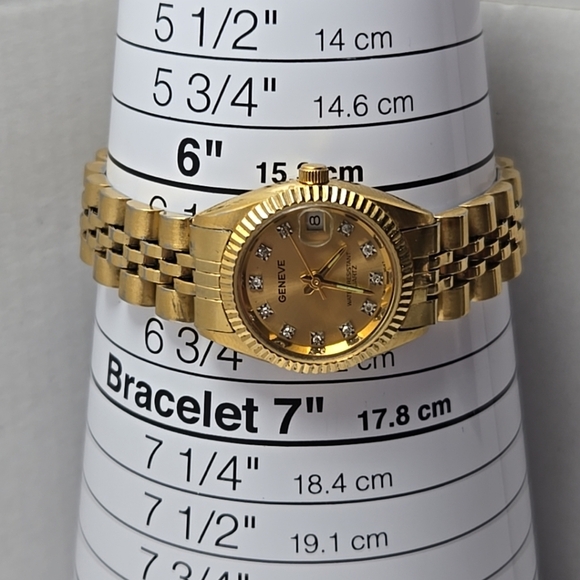 Gold Women's Watch - Picture 8 of 14